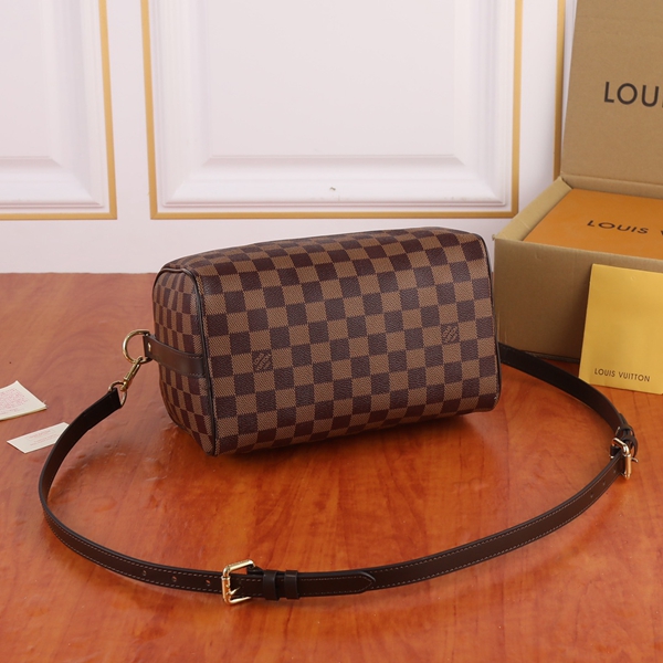 ルイヴィトンバッグ細部ディテール